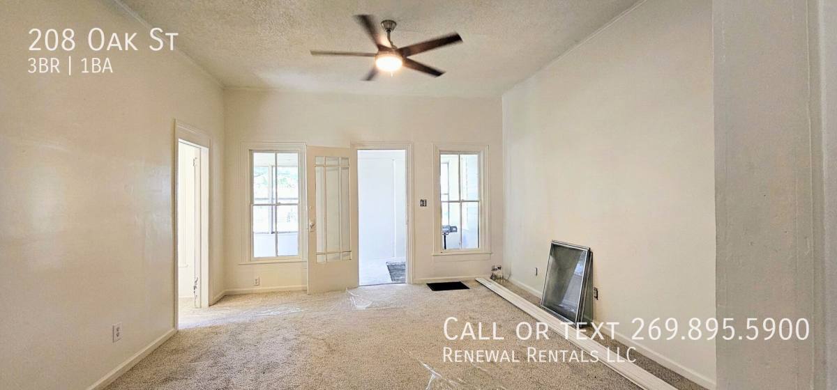 House for rent at 208 Oak St, Dowagiac, MI 49047