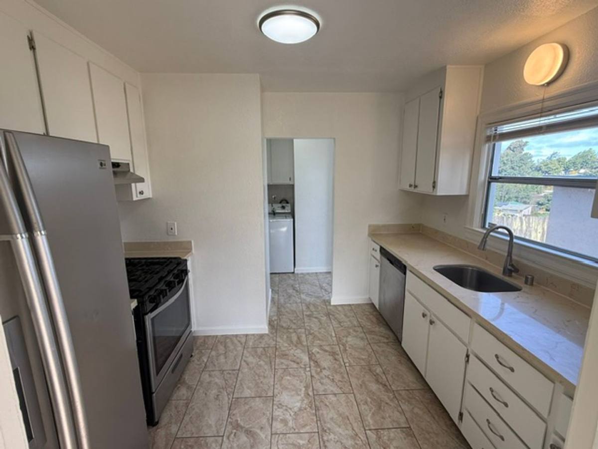 House for rent at 143 Ladera Dr, Vallejo, CA 94591