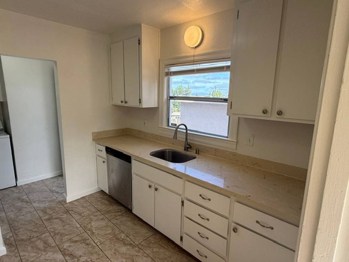 House for rent at 143 Ladera Dr, Vallejo, CA 94591