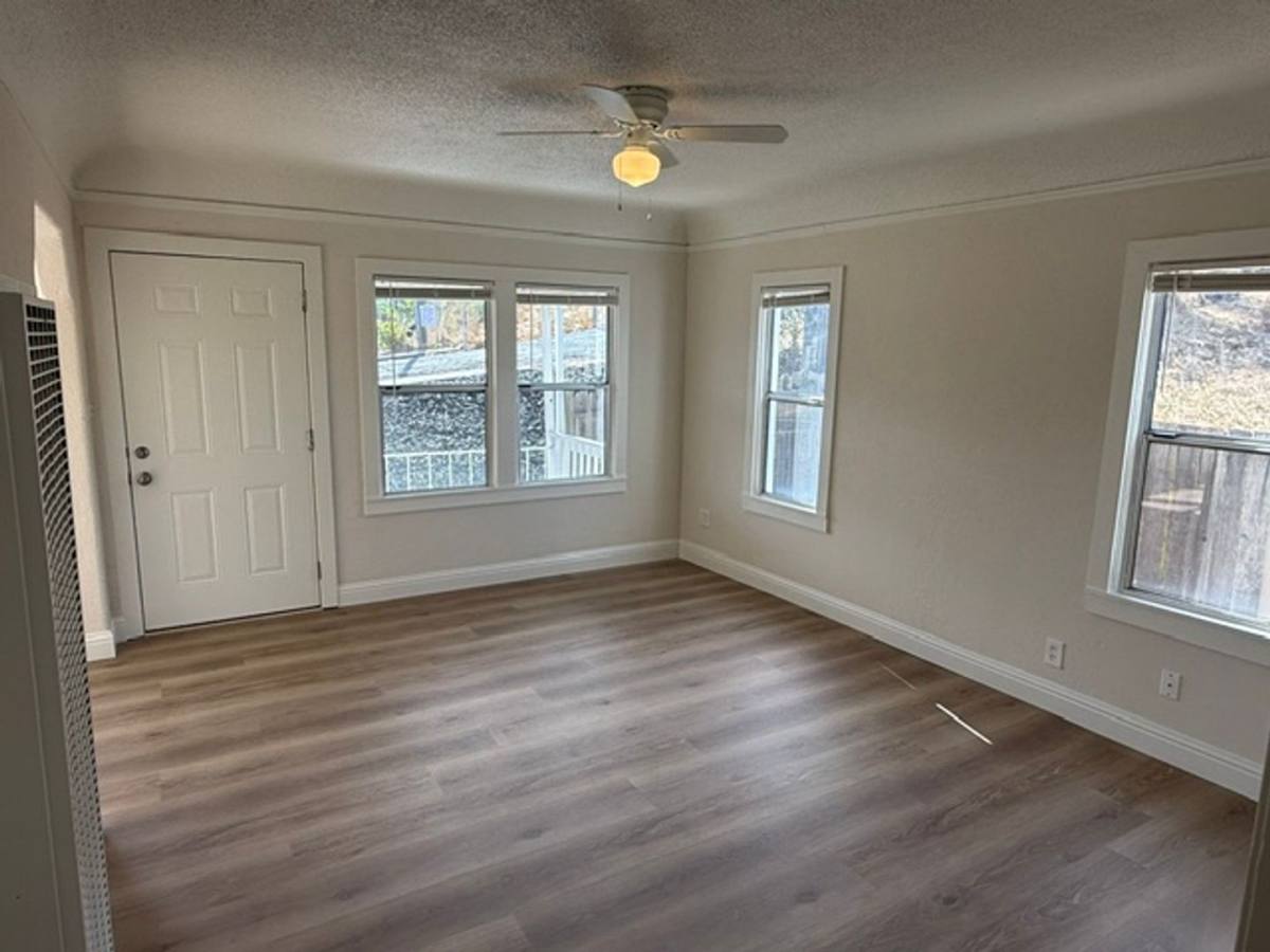 House for rent at 143 Ladera Dr, Vallejo, CA 94591