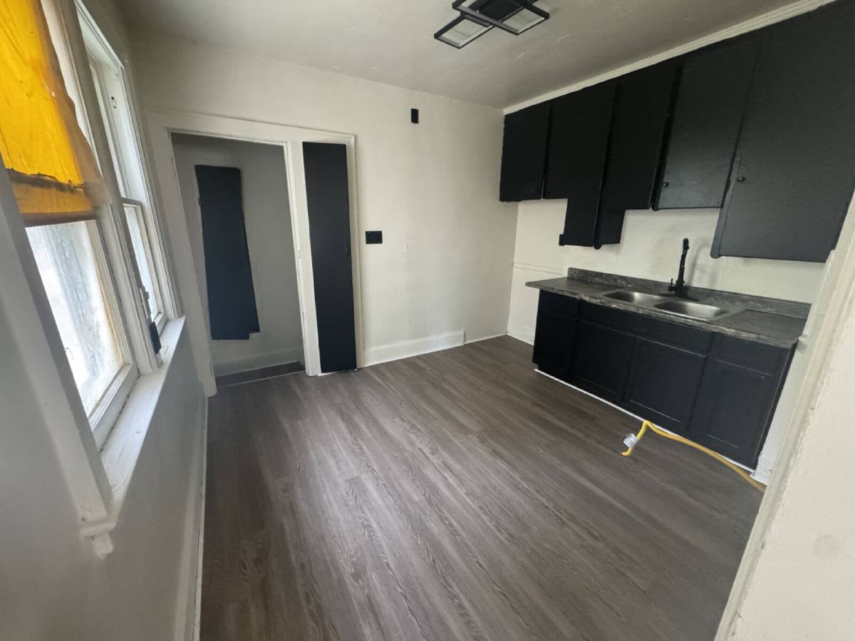 House for rent at 5517 Drexel St, Detroit, MI 48213