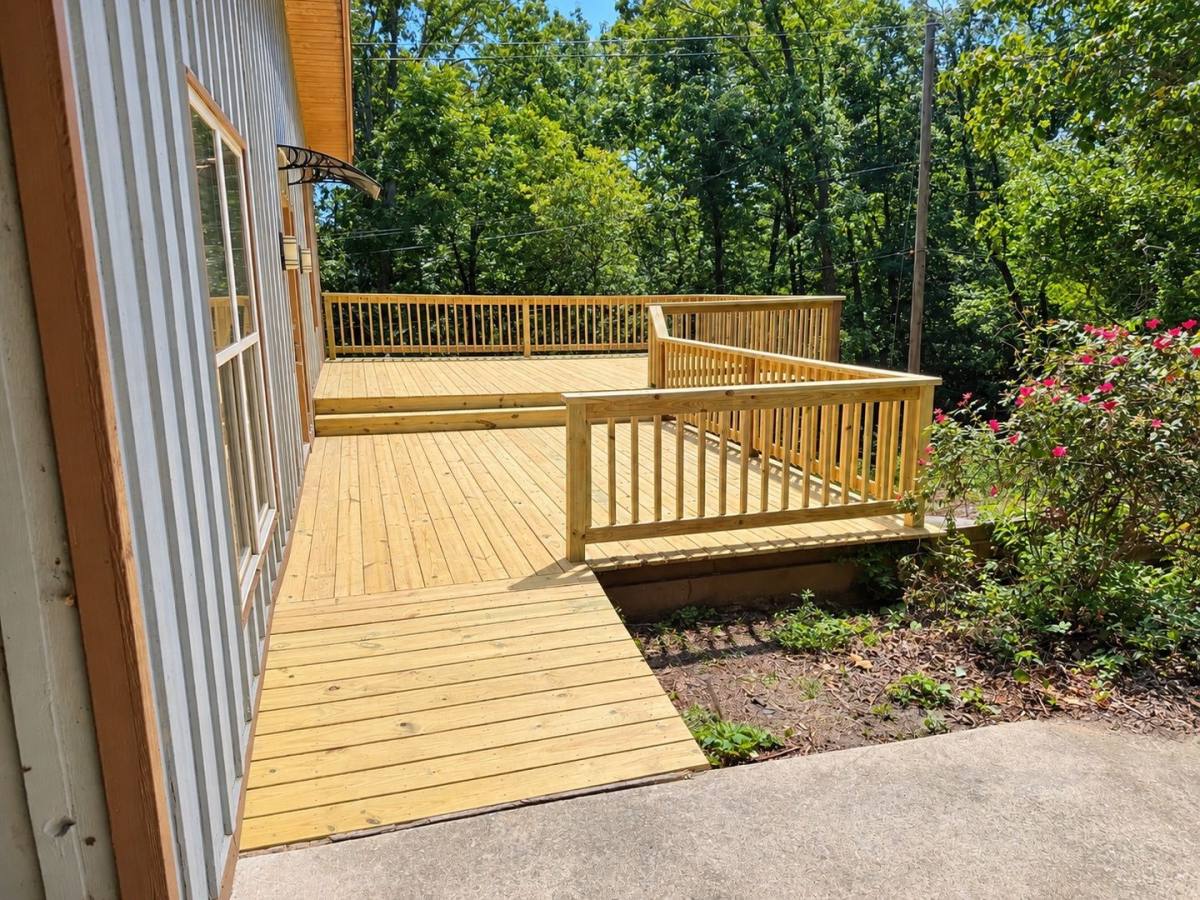 House for rent at 940 Signal Rd, Signal Mountain, TN 37377