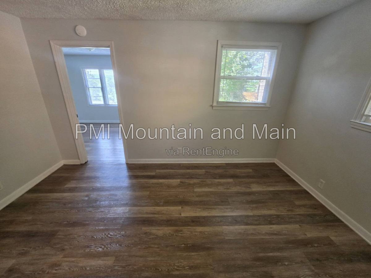 Apartment for rent at 114 Fenner Ave #B, Asheville, NC 28804