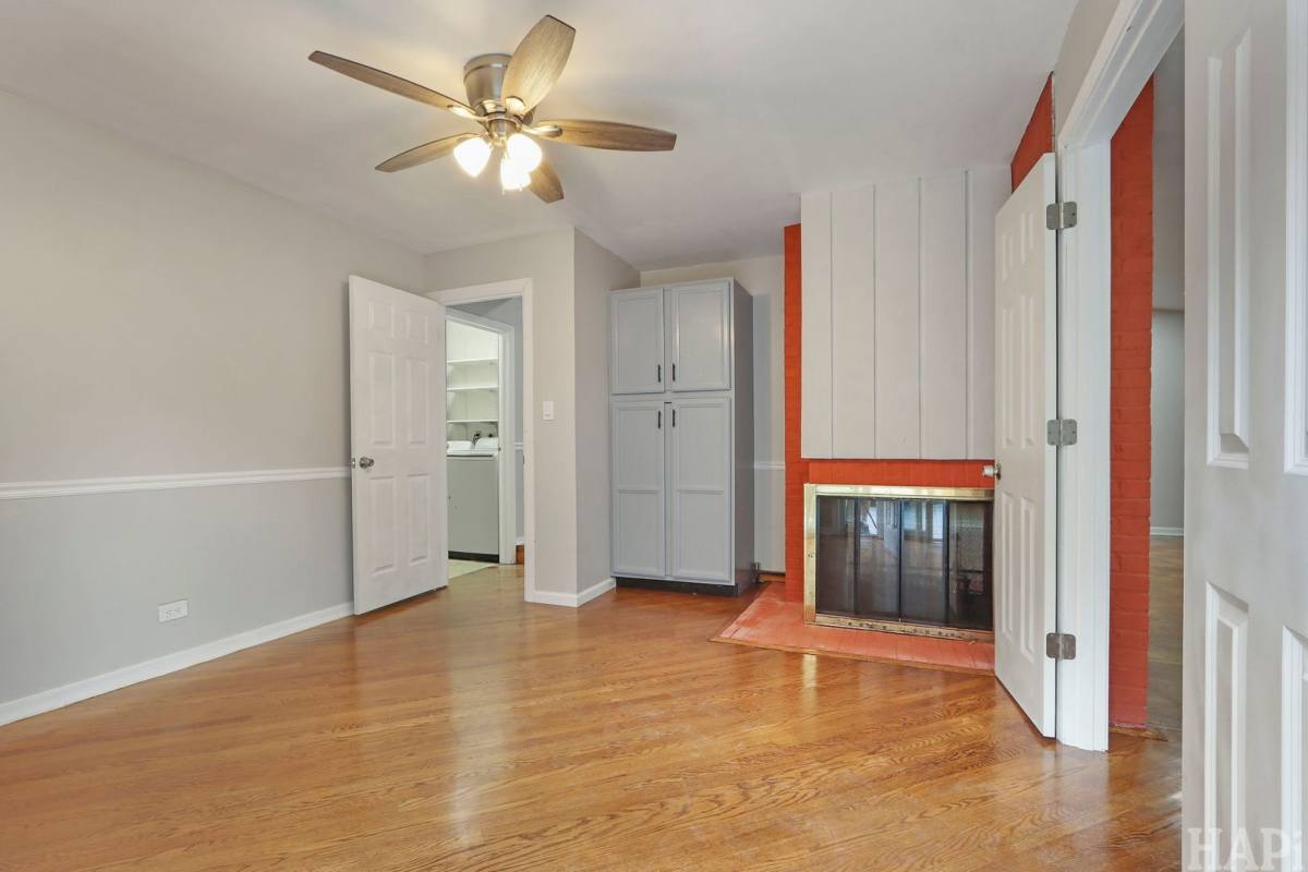 House for rent at 1540, N Pepper Tree Dr, Palatine, IL 60067