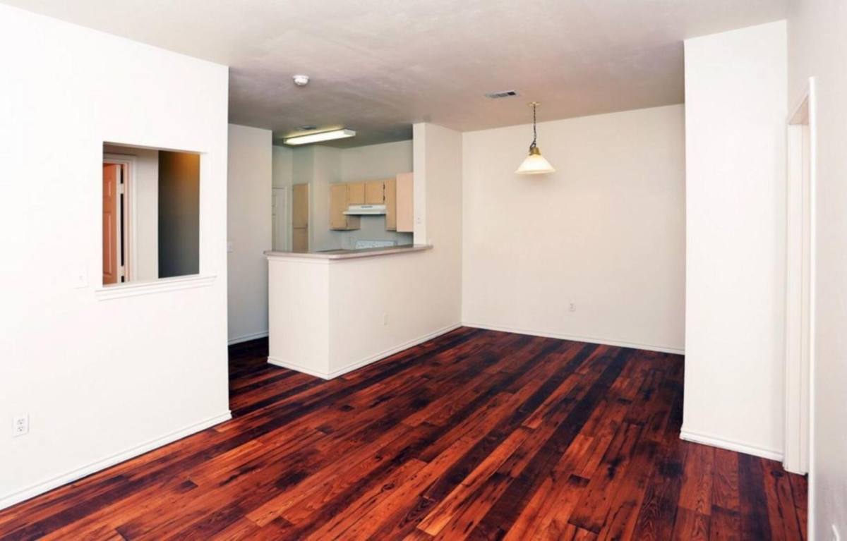 Apartment for rent at 100 Highland Dr, Hillsboro, TX 76645