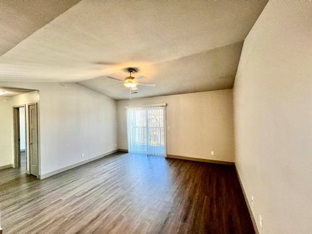Apartment for rent at 5605 N Withershin Point #1, Peoria, IL 61615