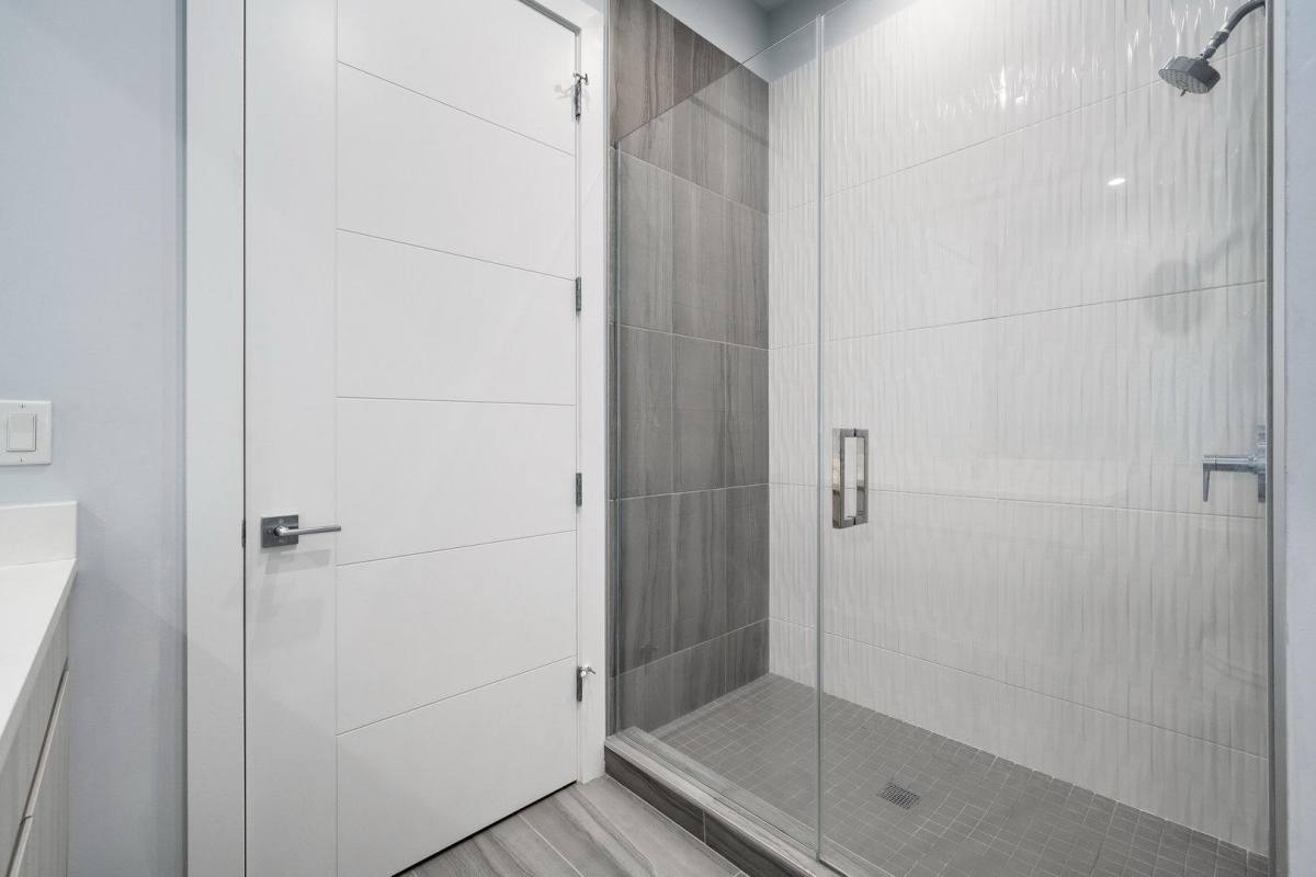Apartment for rent at 812 W Adams St #212, Chicago, IL 60607