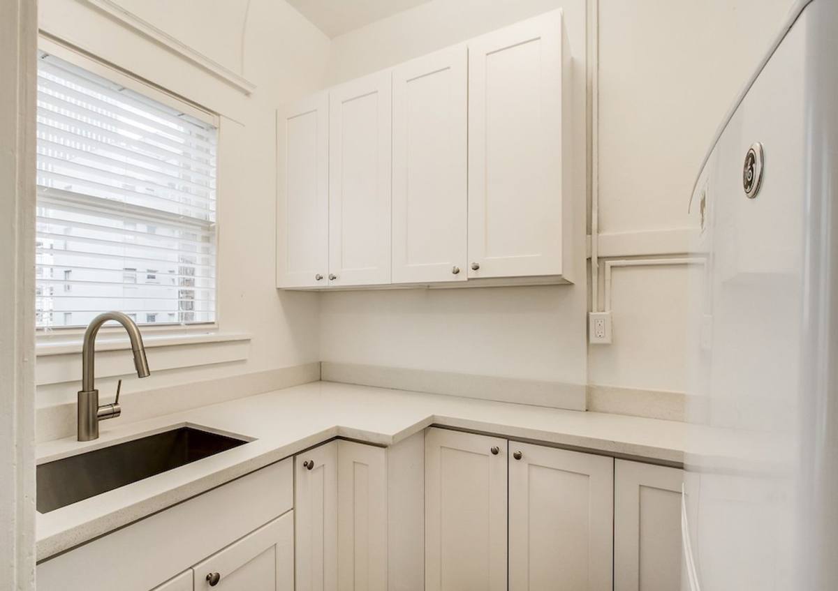 Virginian, 2014 4th Ave, Seattle, WA 98121 - Apartment for Rent - Image 17