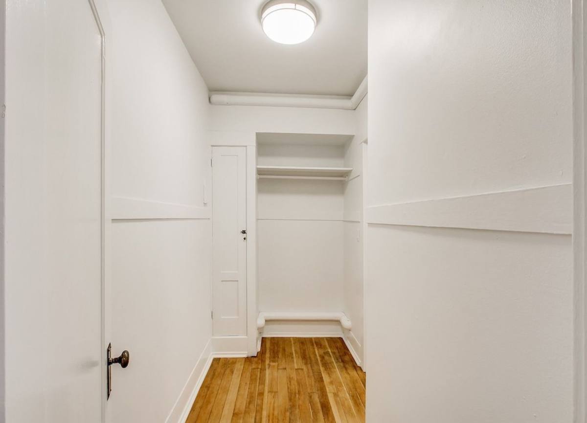 Virginian, 2014 4th Ave, Seattle, WA 98121 - Apartment for Rent - Image 20