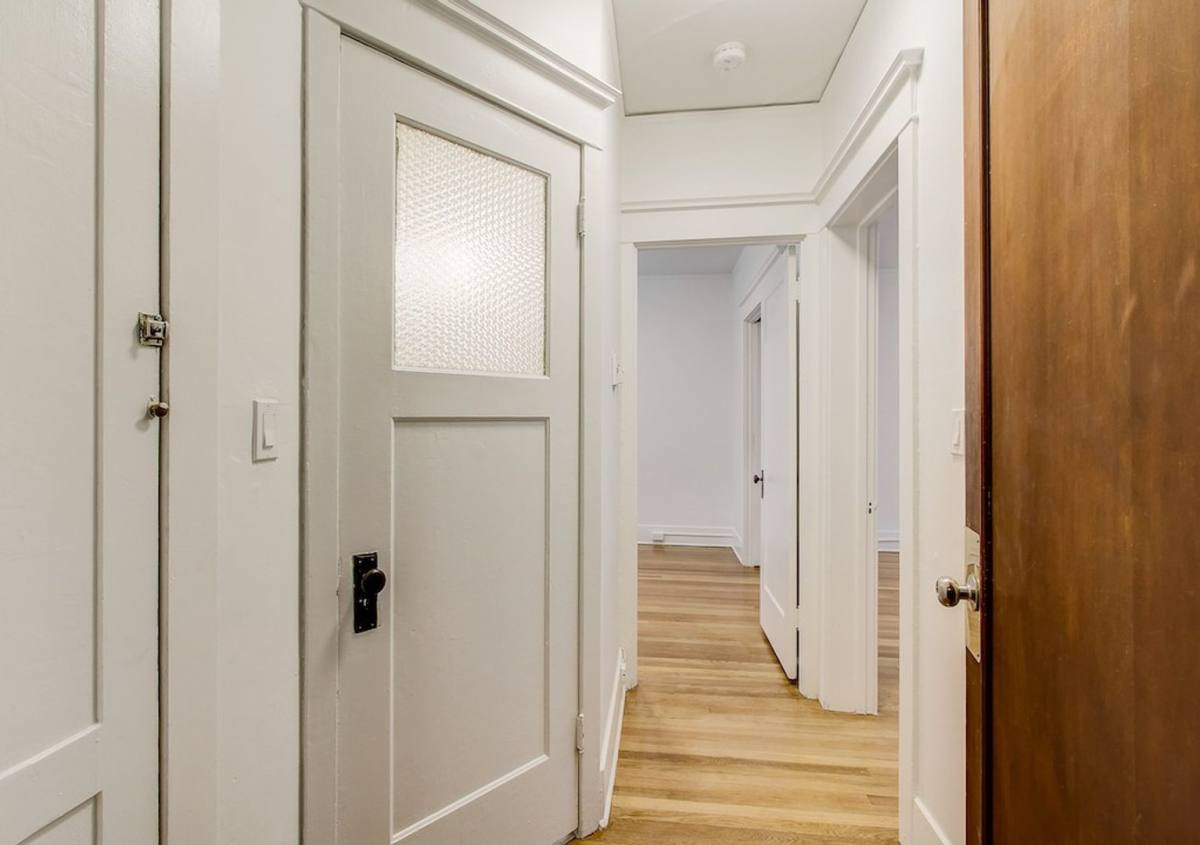 Virginian, 2014 4th Ave, Seattle, WA 98121 - Apartment for Rent - Image 13