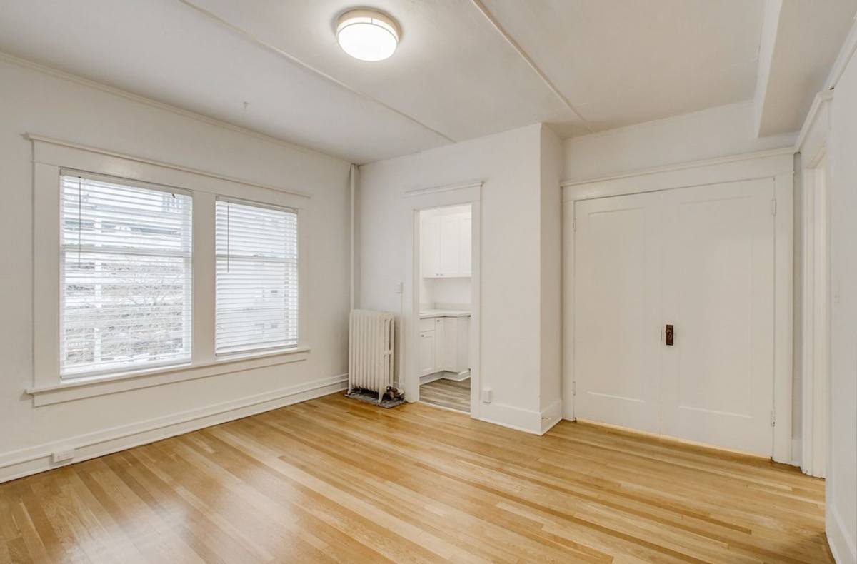Virginian, 2014 4th Ave, Seattle, WA 98121 - Apartment for Rent - Image 15