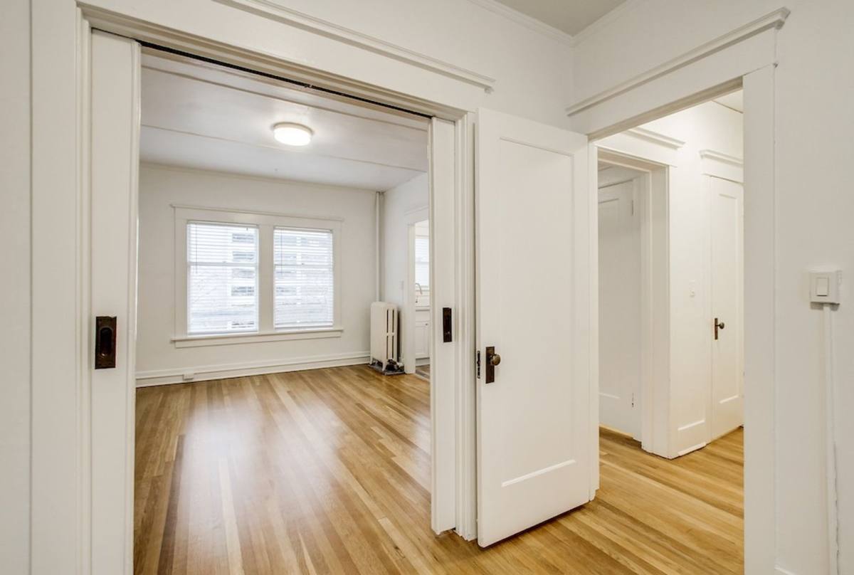 Virginian, 2014 4th Ave, Seattle, WA 98121 - Apartment for Rent - Image 16