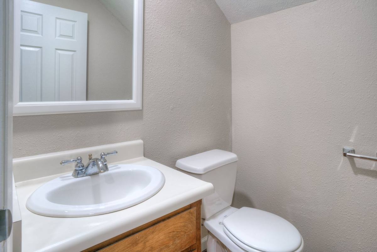 Townhouse for rent at 52 Tara Terrace, Chico, CA 95973