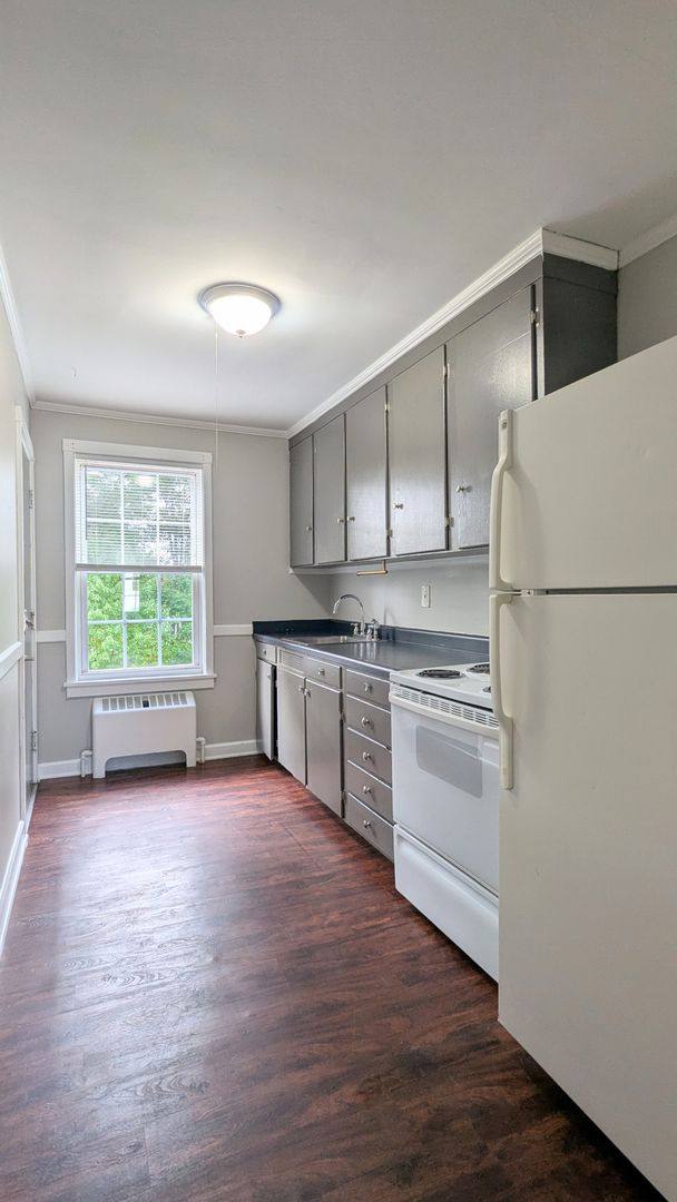 Apartment for rent at 112 Eastern Ave, Augusta, ME 04330