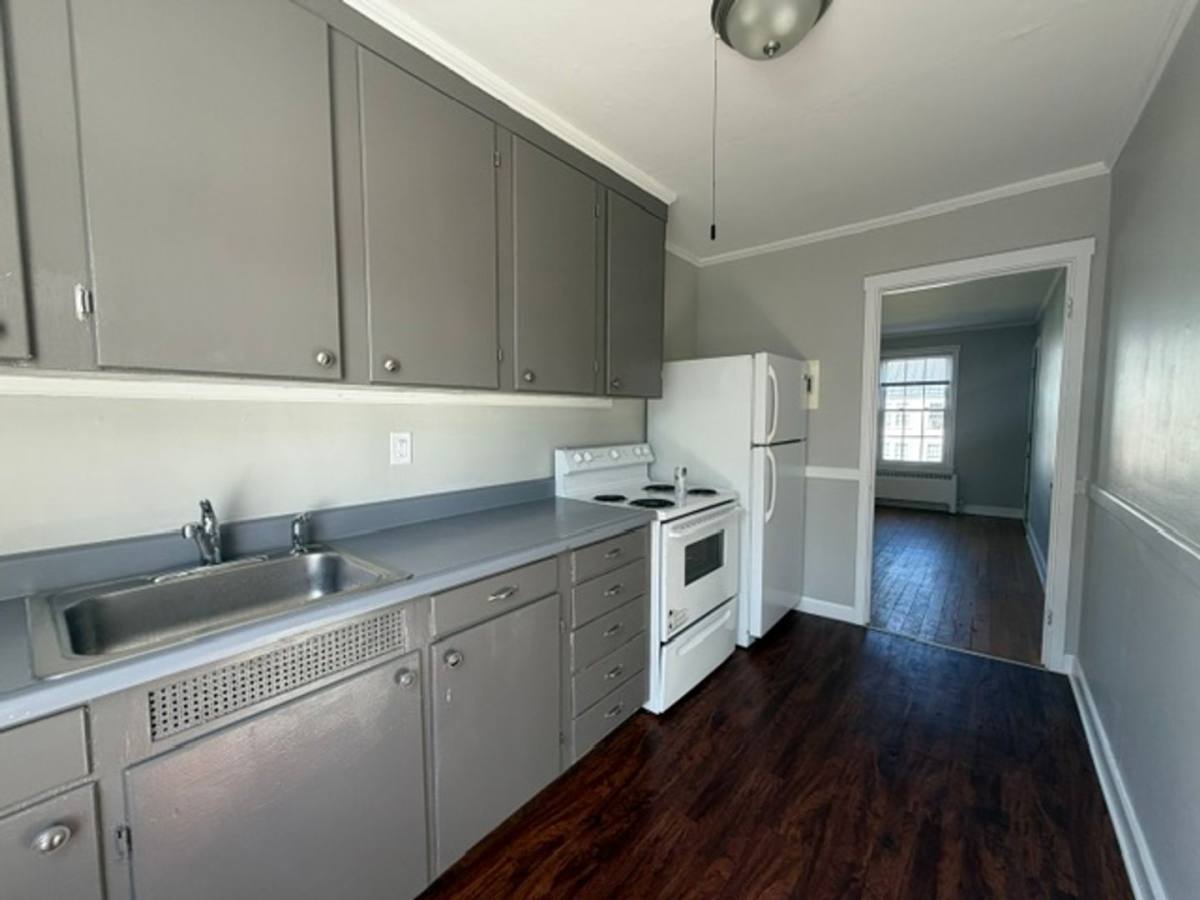 Apartment for rent at 112 Eastern Ave, Augusta, ME 04330