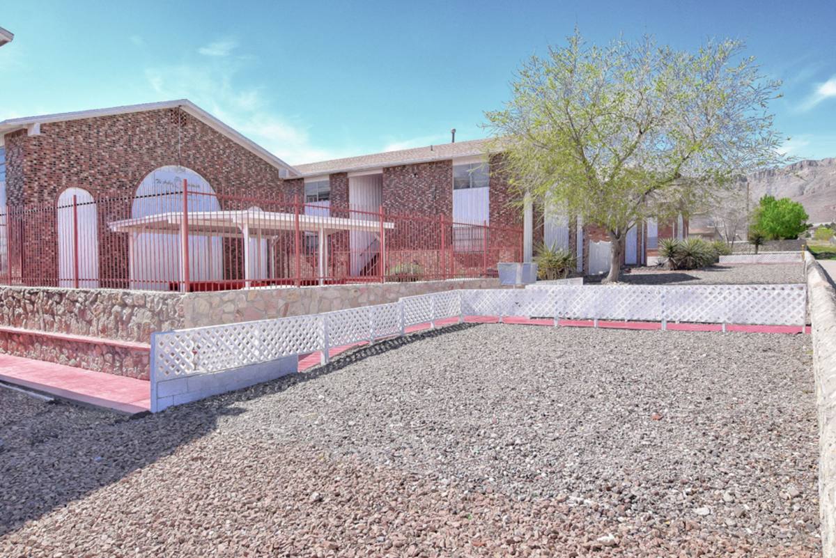 Apartment for rent at 3600 Johnson Ave, El Paso, TX 79930