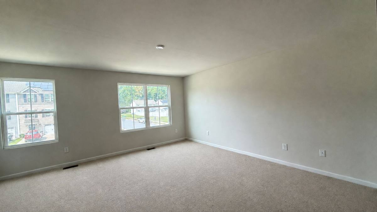House for rent at 2044 Petersen Way, Suffolk, VA 23434