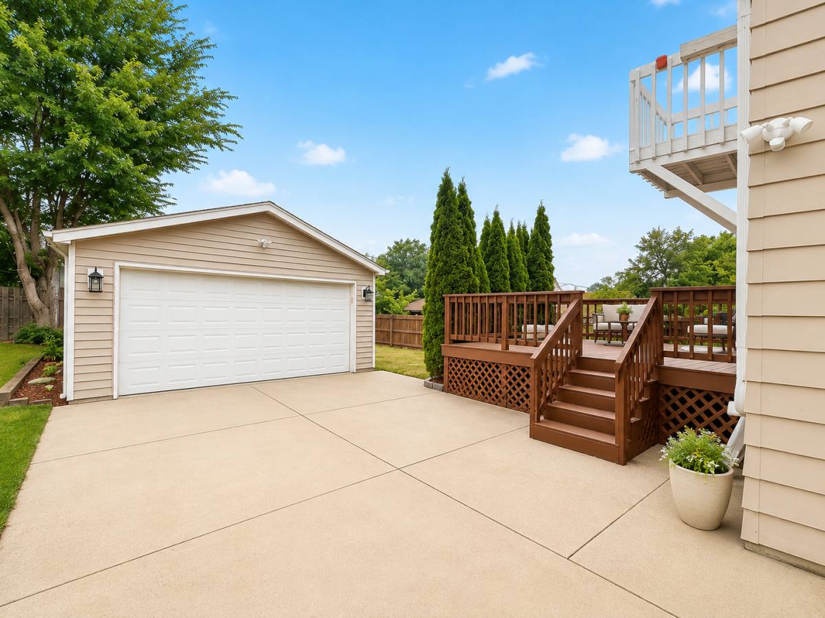 Townhouse for rent at 1439 S 88th St, Milwaukee, WI 53214