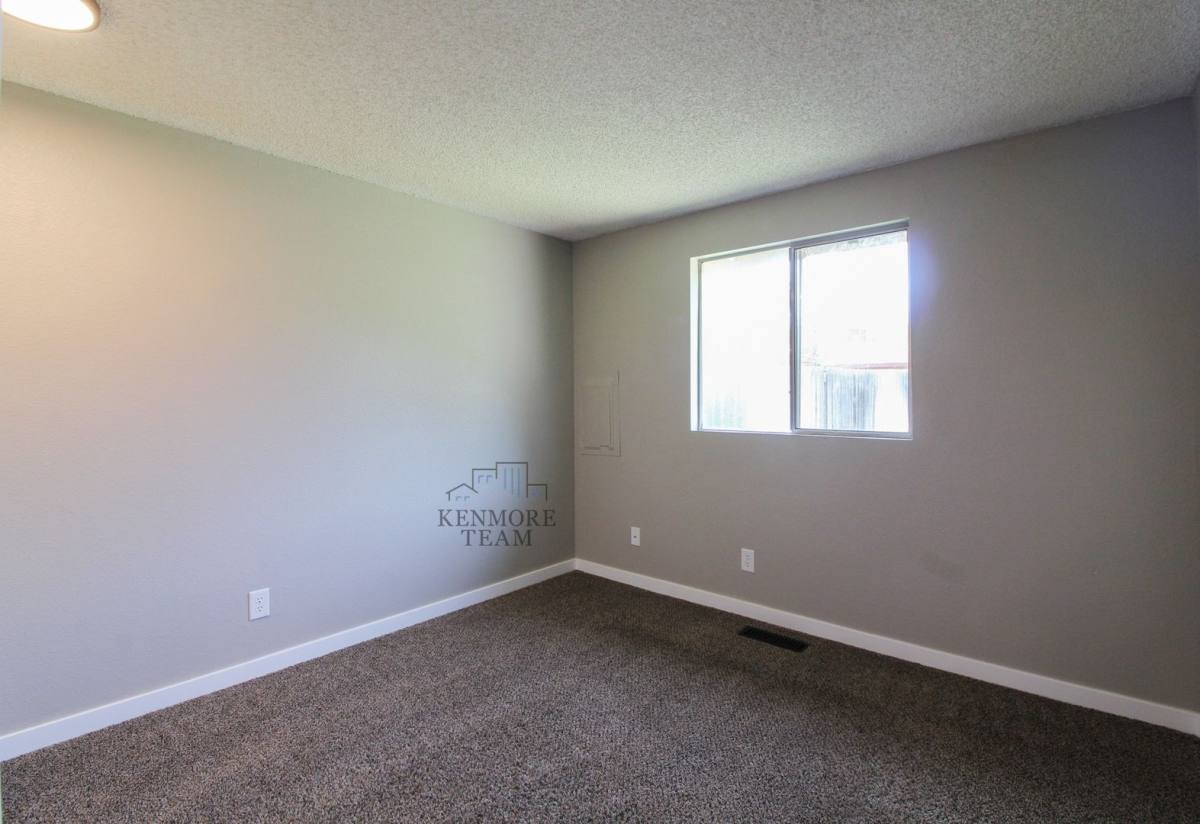 House for rent at 1602 Swift Blvd, Richland, WA 99352