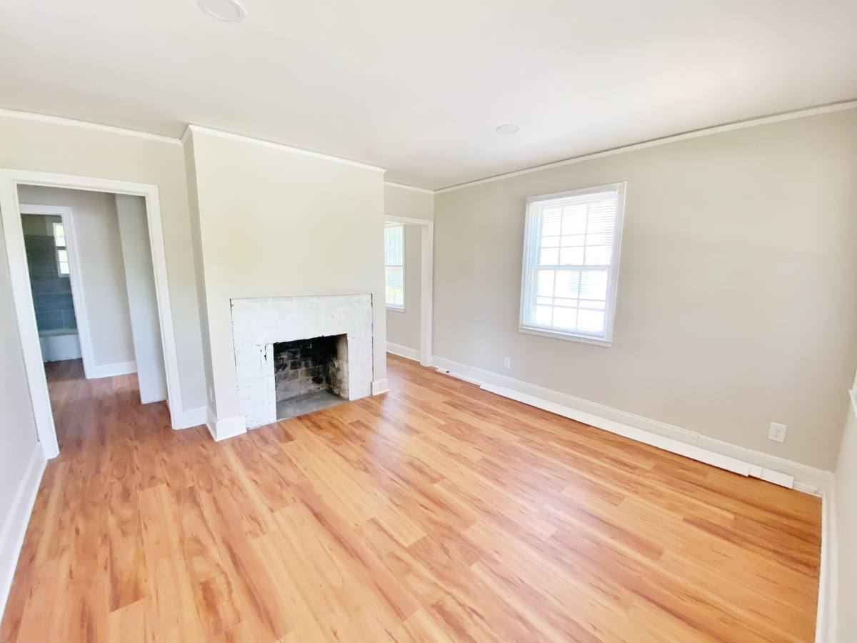 Apartment for rent at 306 N Ireland St #308, Burlington, NC 27217