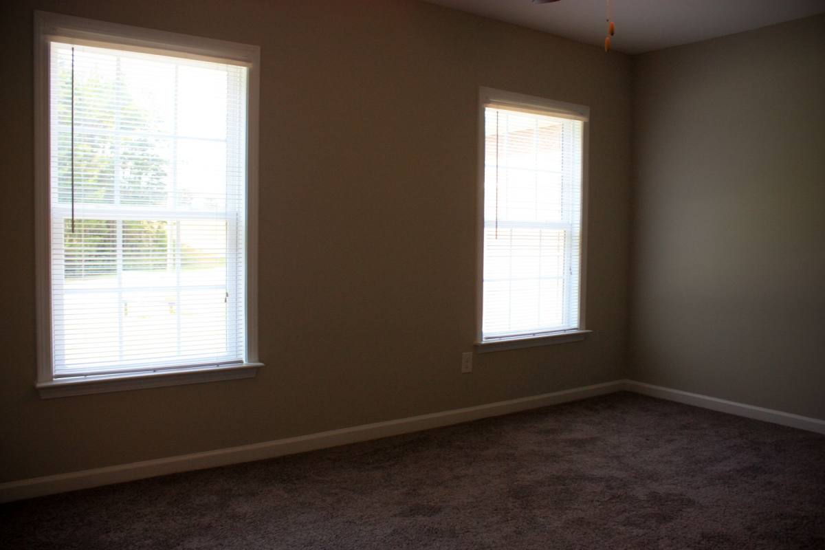 Apartment for rent at 233 Cross Creek Rd, Central, SC 29630