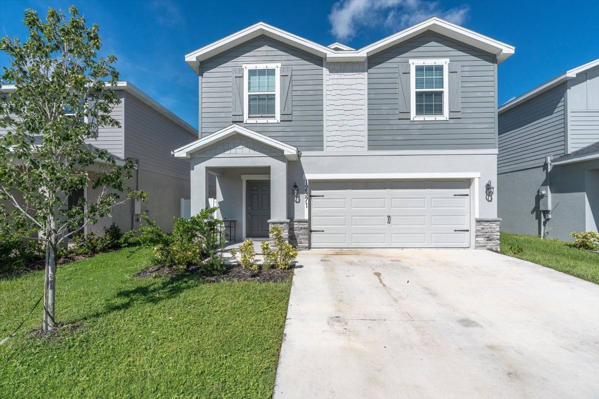 House for rent at 12371 Terrace Bluff St, Riverview, FL 33579