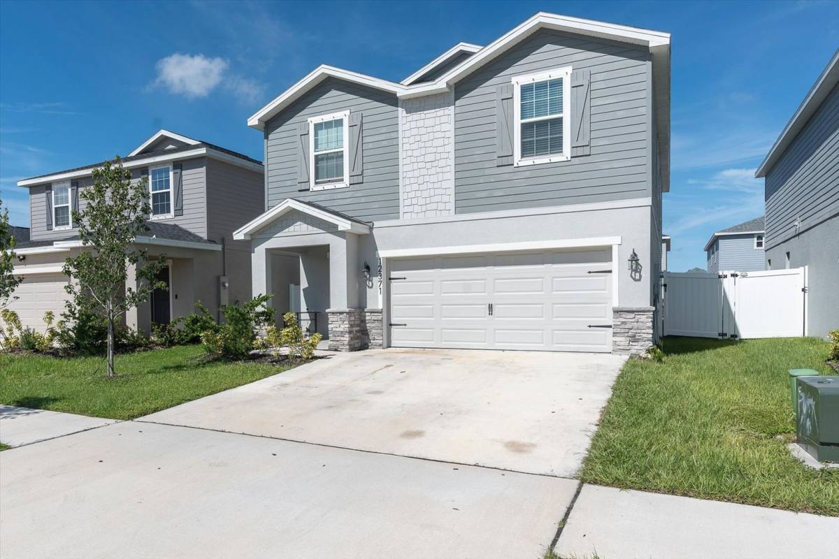 House for rent at 12371 Terrace Bluff St, Riverview, FL 33579