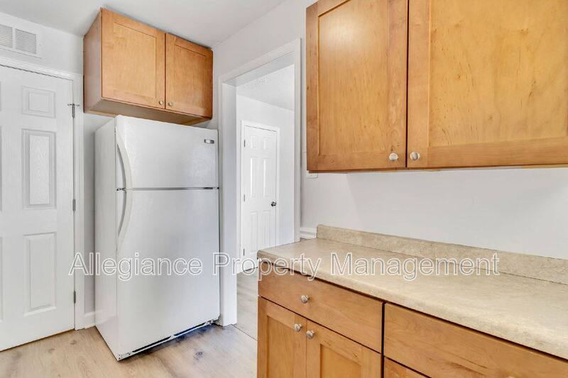 House for rent at 5809 Fifer Dr, Alexandria, VA 22303