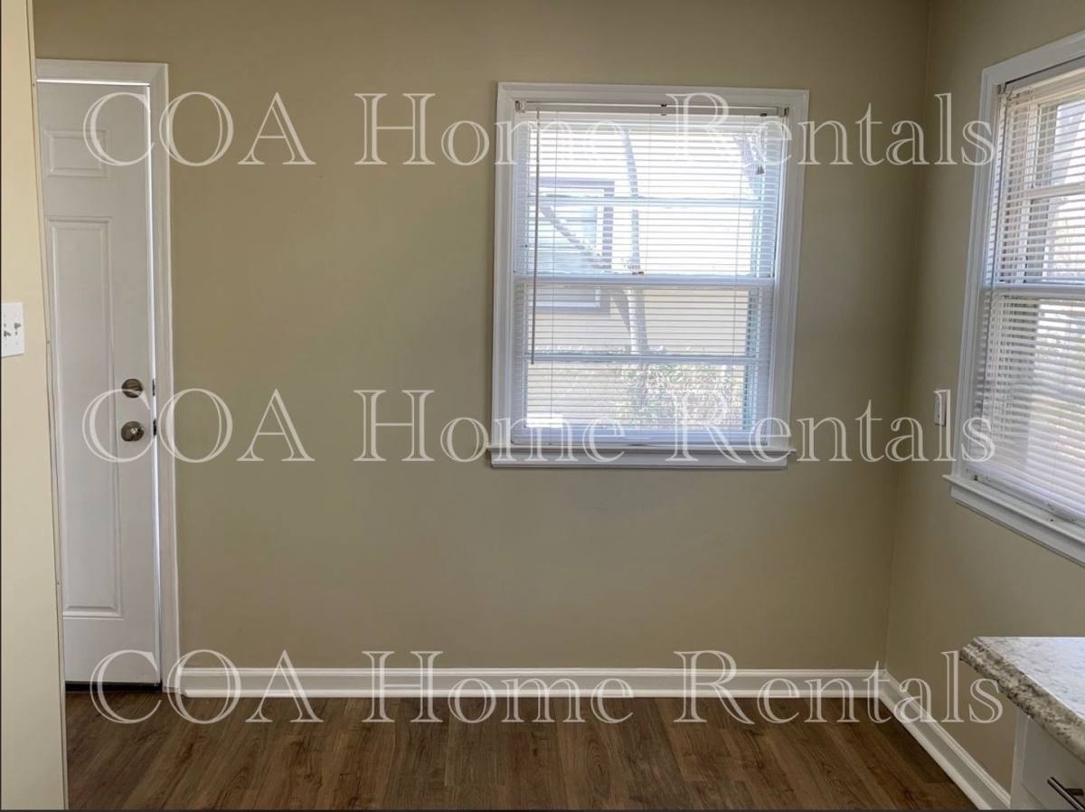 House for rent at 7308 E Castle, Wichita, KS 67207