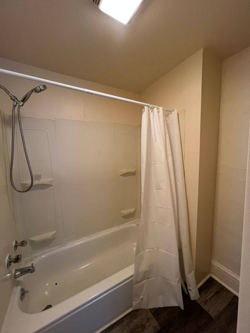 Apartment for rent at 312-314 S Queen St, Lancaster, PA 17603