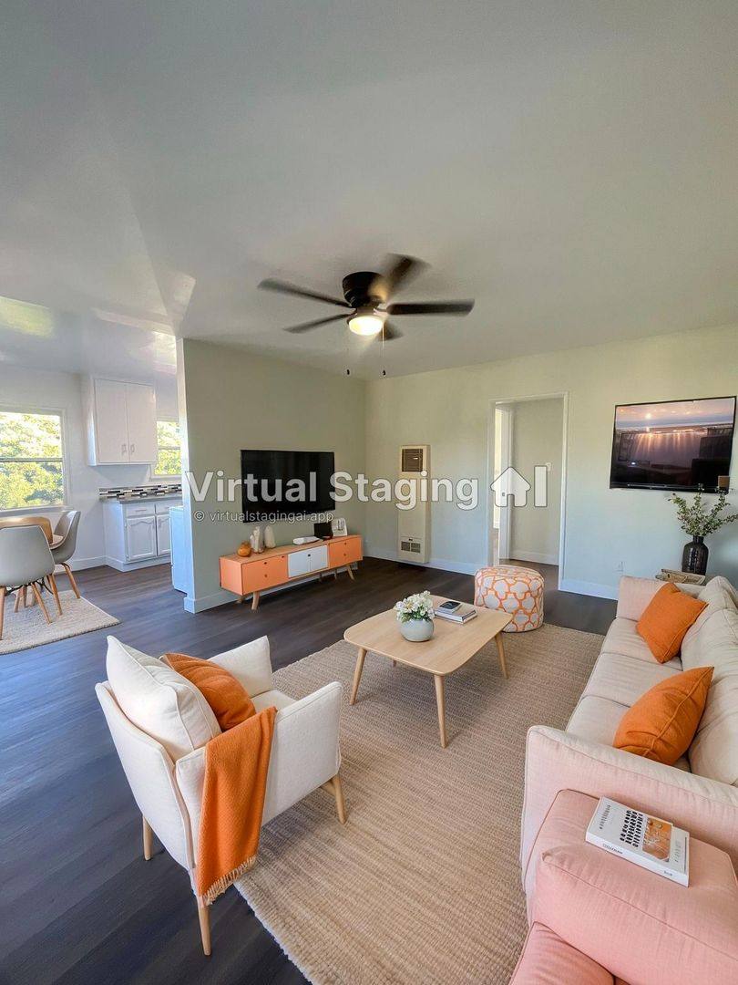 Apartment for rent at 3965 S Normandie Ave, Los Angeles, CA 90037
