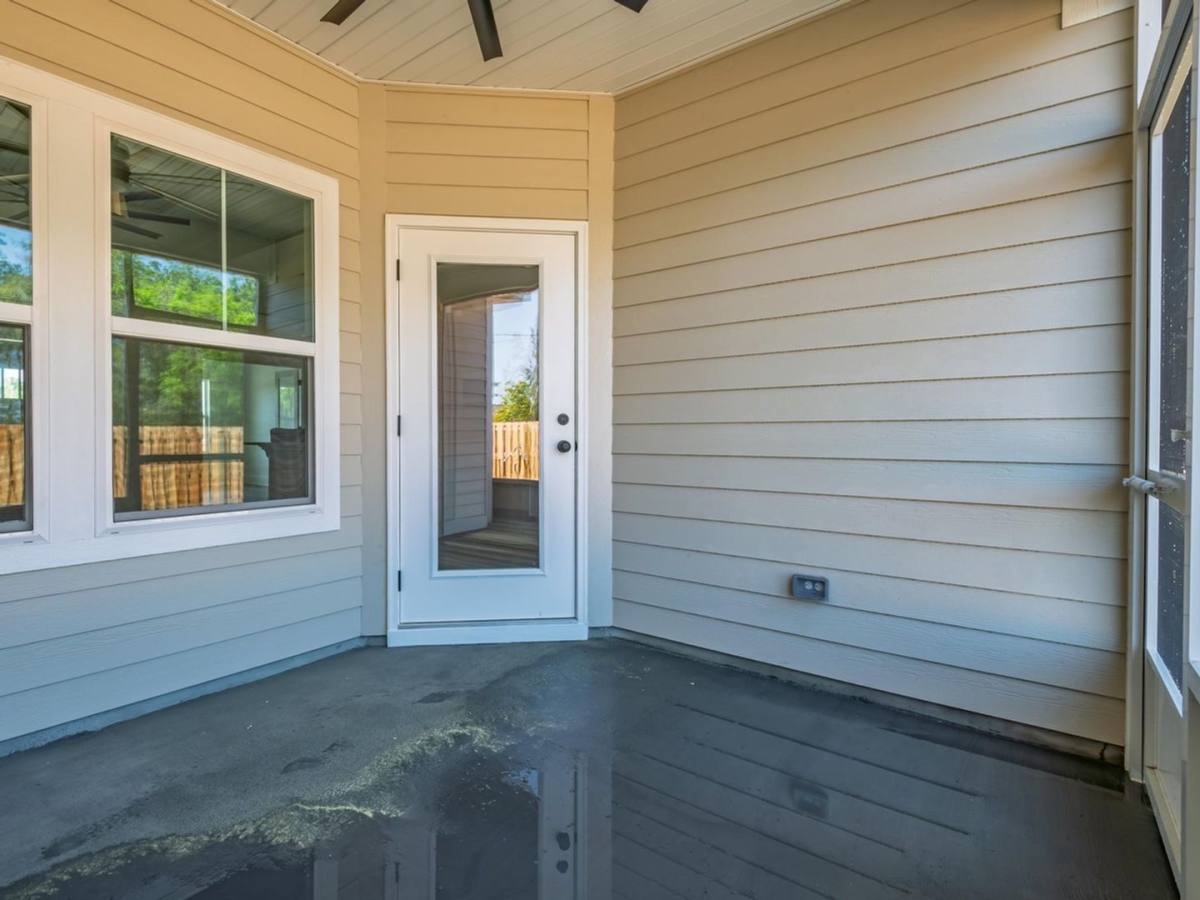 House for rent at 8 Divine Loop, Crawfordville, FL 32327