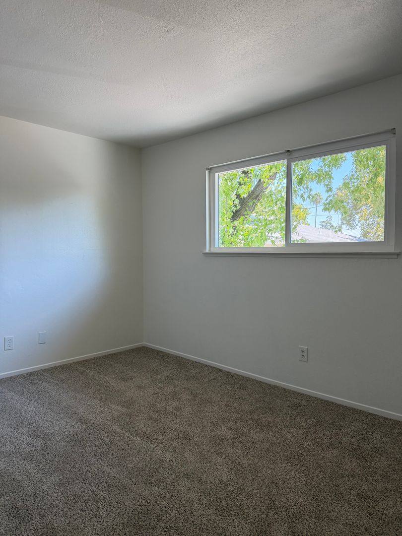 Condo for rent at 6516 Bremen Dr, Citrus Heights, CA 95621