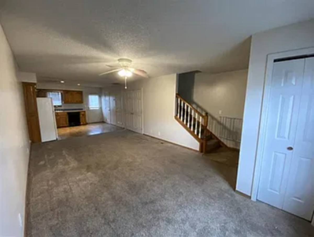 Apartment for rent at Bridgestone, 777 Cardinal Dr, Webb City, MO 64870