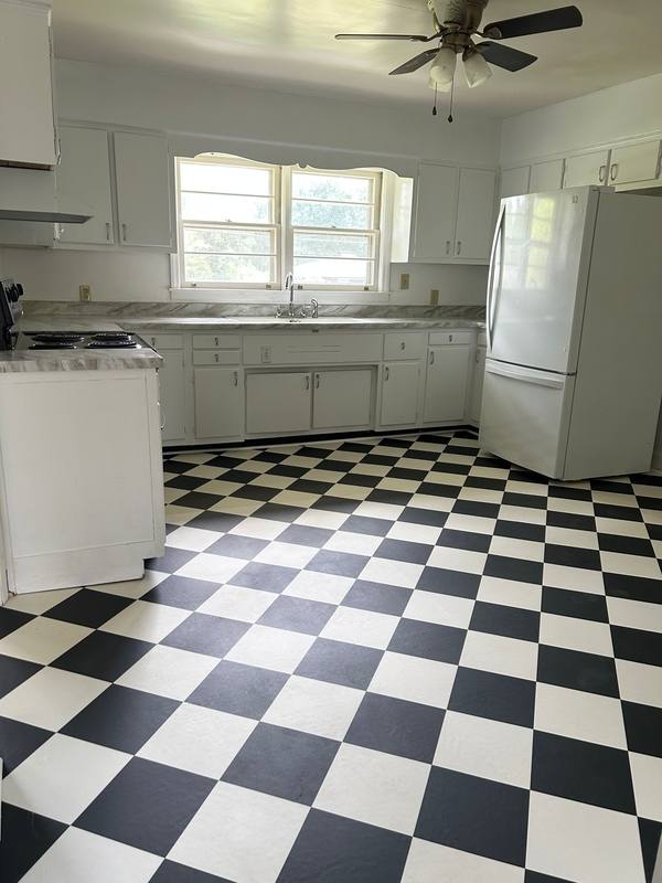 House for rent at 407 Elizabeth Dr, Greenville, SC 29615