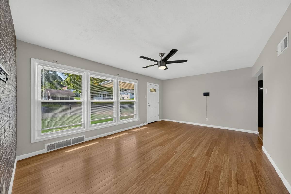 House for rent at 2059 Wilbert Dr, St. Louis, MO 63136