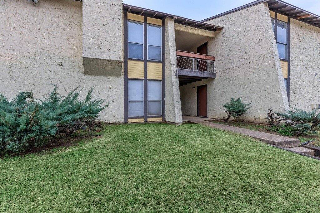 Apartment for rent at 2750 Waggoner St, Shreveport, LA 71108