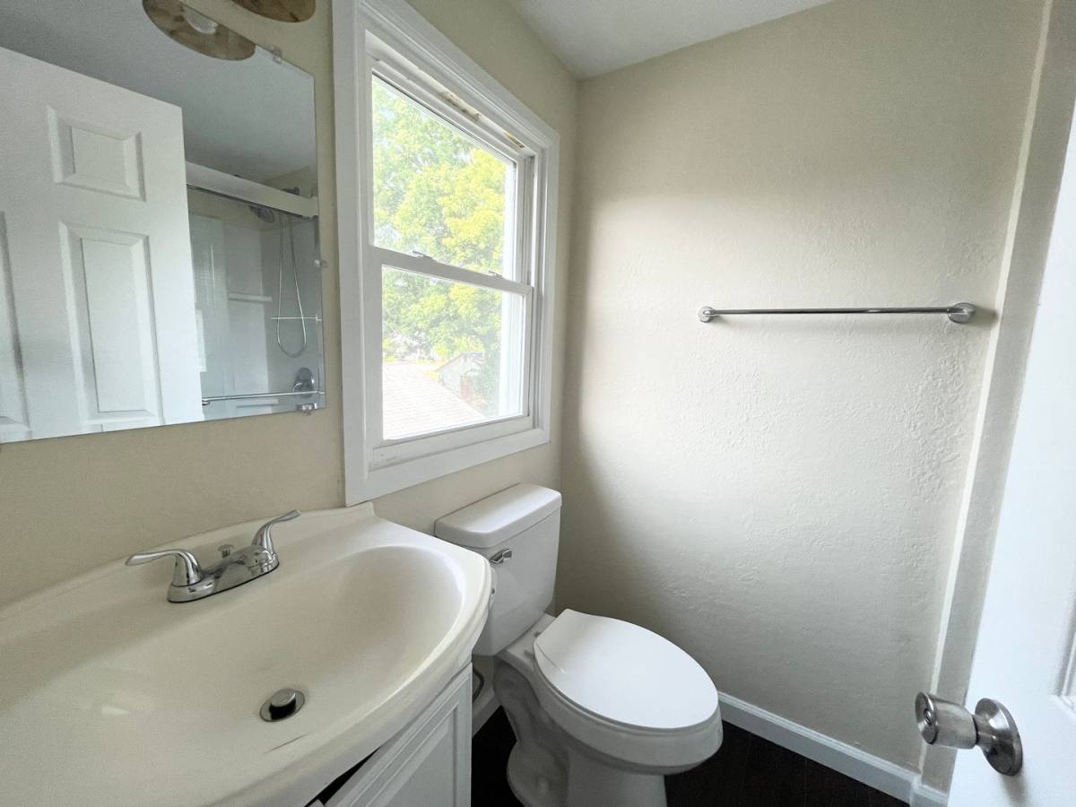 House for rent at 309 Harney St, Elizabeth City, NC 27909