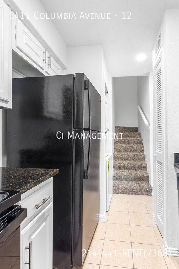 Apartment for rent at 5411 Columbia Ave, Dallas, TX 75214