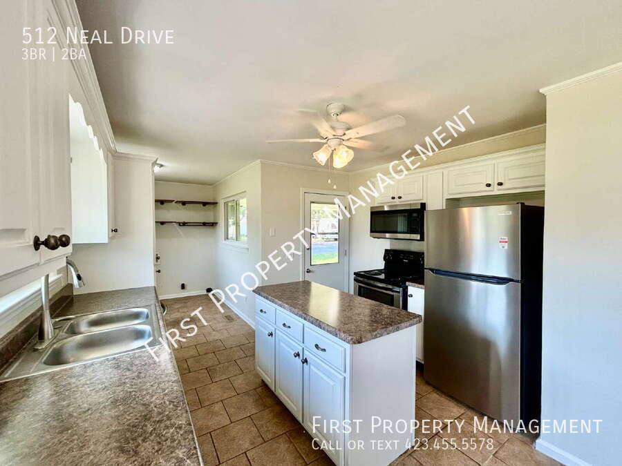 House for rent at 512 Neal Dr, Rossville, GA 30741