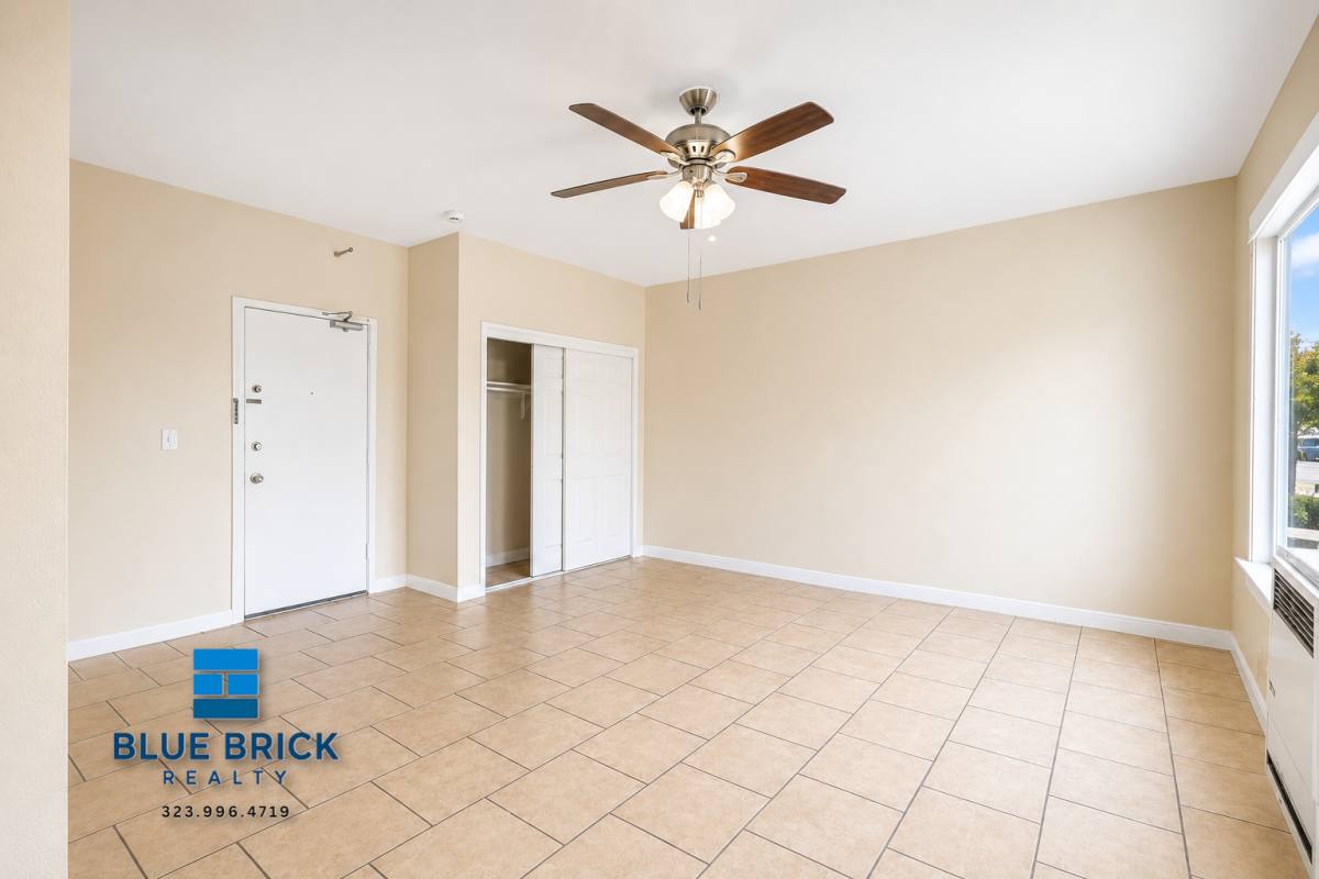 Apartment for rent at 2941 Whittier Blvd #305, Los Angeles, CA 90023