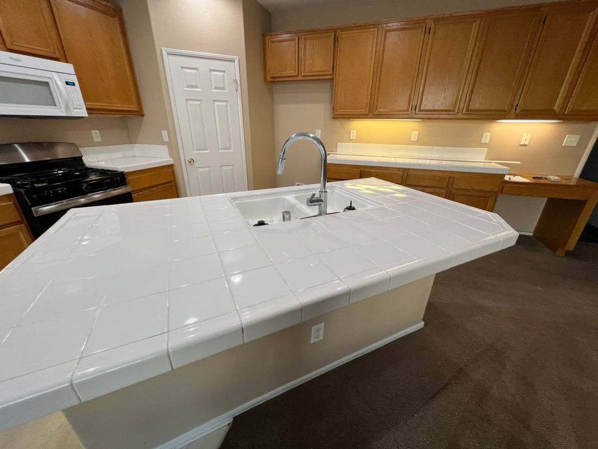 House for rent at 38434 Coralino Dr, Murrieta, CA 92563