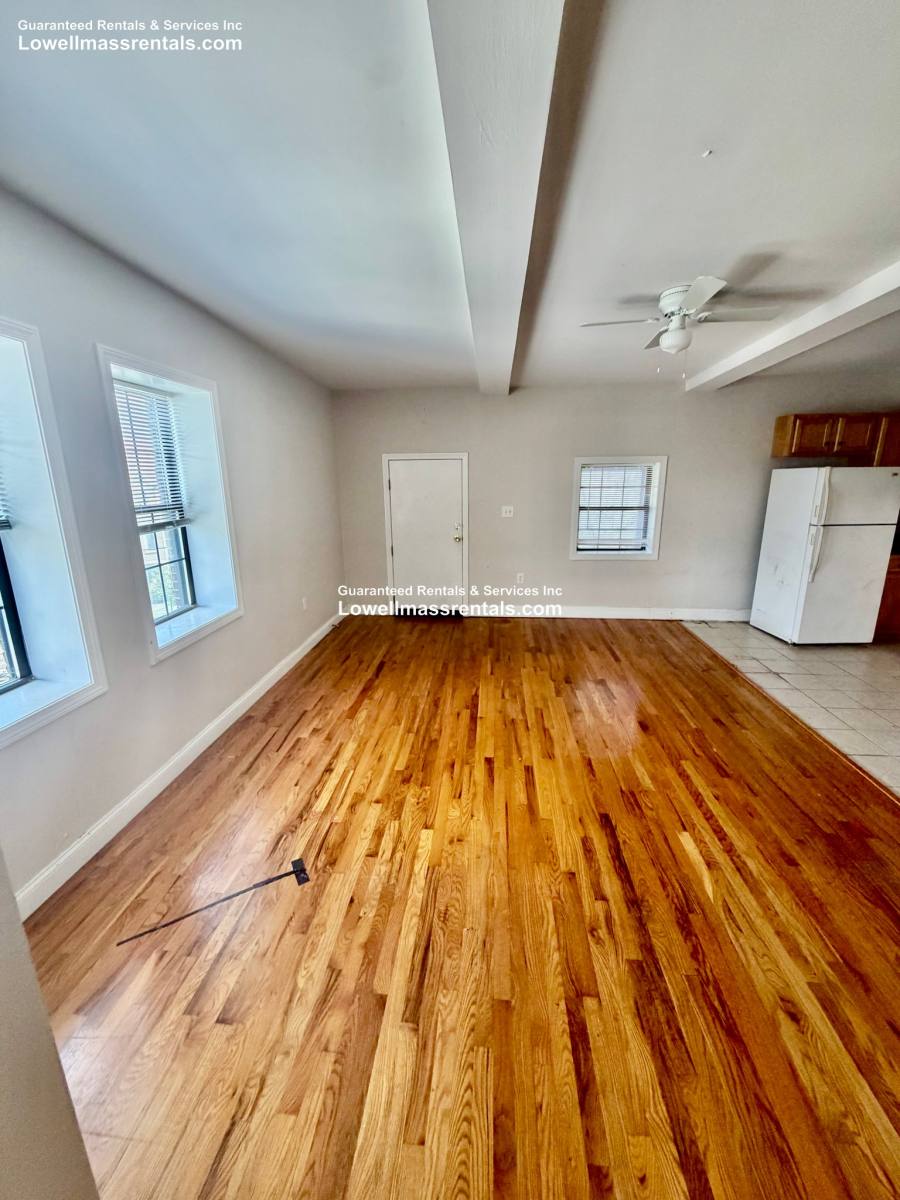 Apartment for rent at 89 Aiken St #2, Lowell, MA 01854