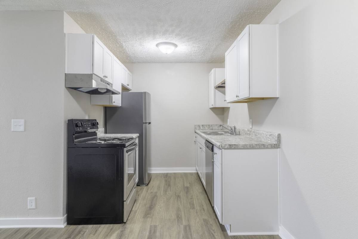 Apartment for rent at 116 Kingsridge Dr, La Vergne, TN 37086