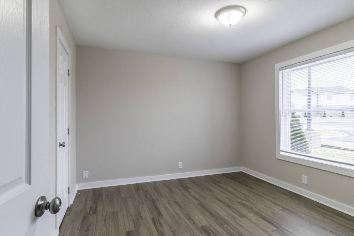 Apartment for rent at 116 Kingsridge Dr, La Vergne, TN 37086