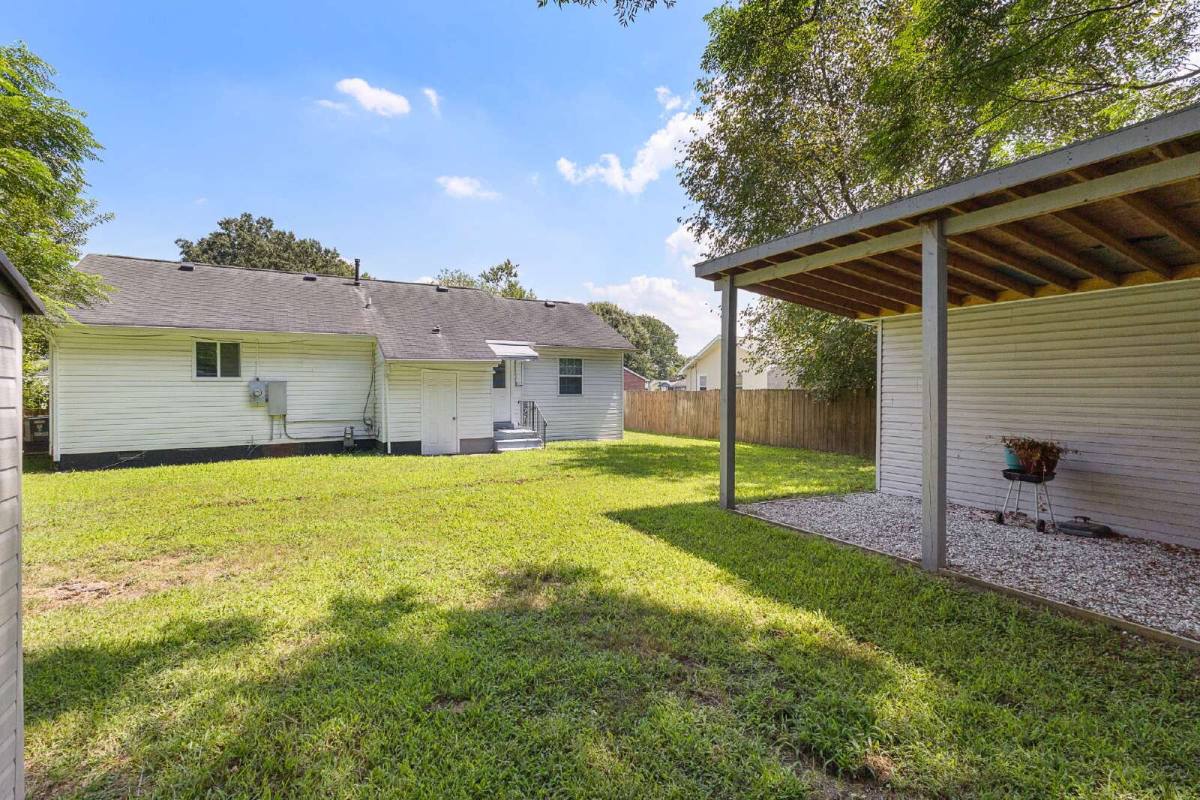 House for rent at 901 Duce St, Portsmouth, VA 23701