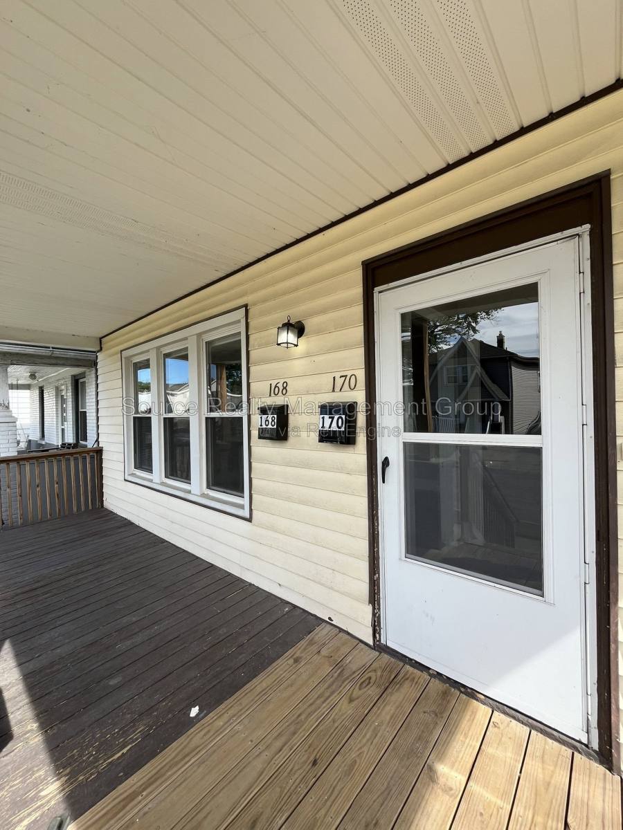 Apartment for rent at 170 Bondie St, Wyandotte, MI 48192
