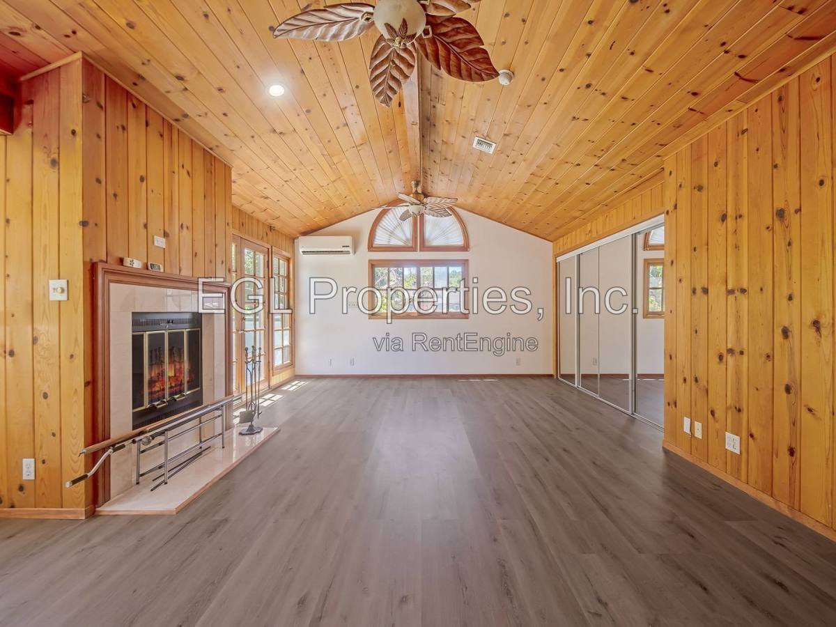 House for rent at 22018 Dumetz Rd, Woodland Hills, CA 91364