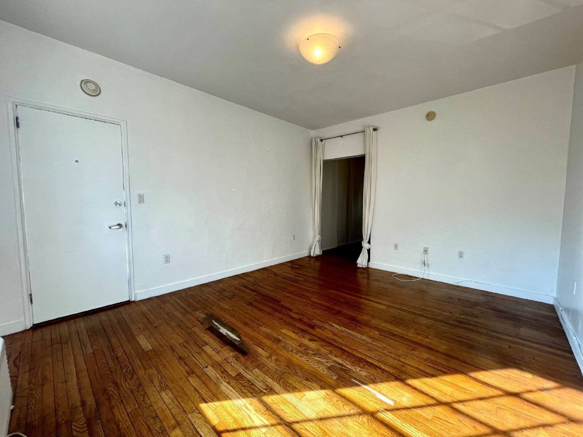 Apartment for rent at 743 15th St #12, Miami Beach, FL 33139