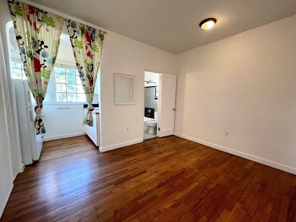 Apartment for rent at 743 15th St #12, Miami Beach, FL 33139